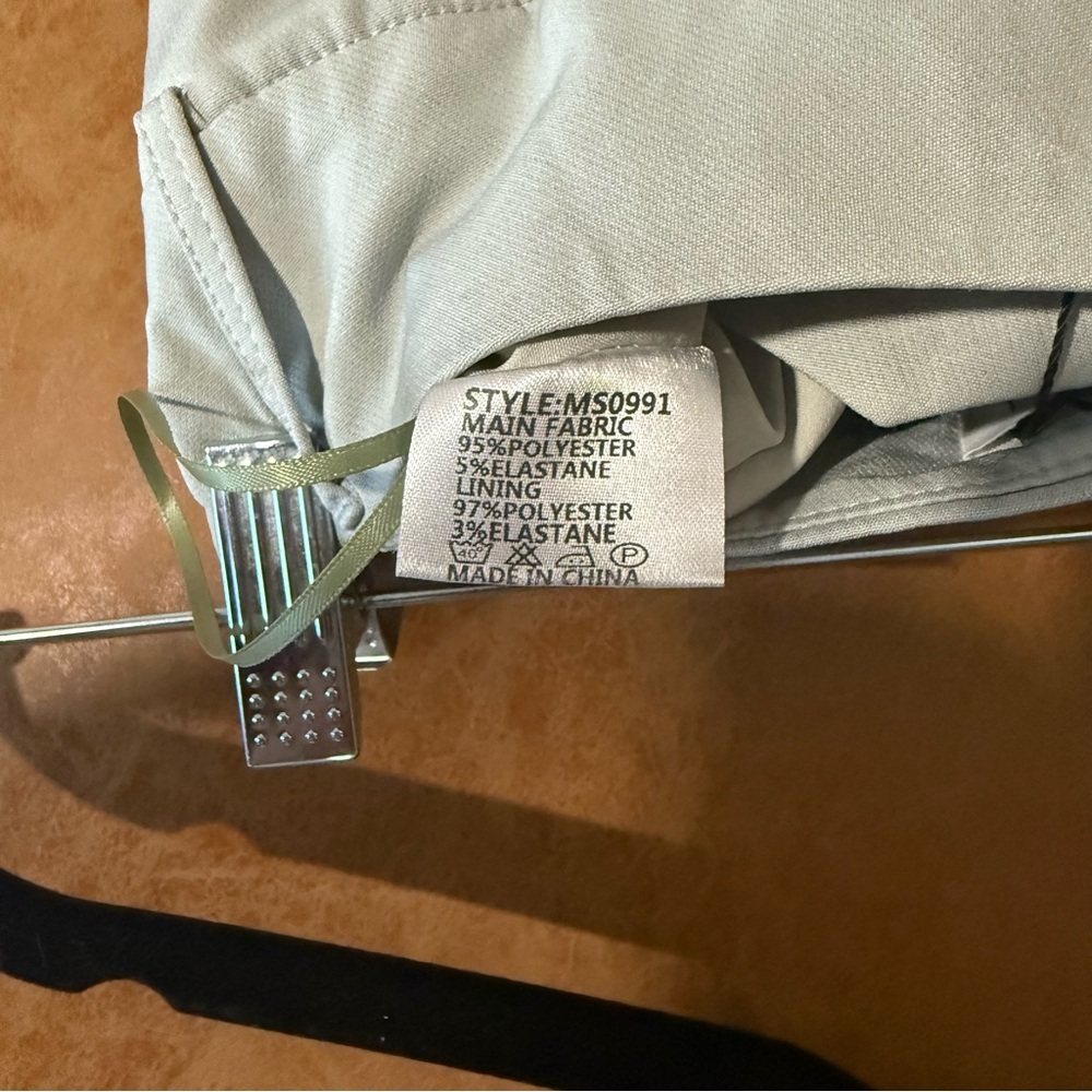 Madison the Label Tailored Shorts - Picture 4 of 4
